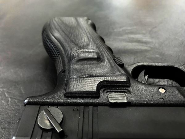 Wood Grip Glock 17 / 18C [Smooth / Black]