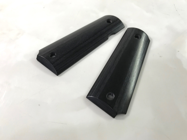 Wood Grip Government / 45 AUTO (Smooth / Black)