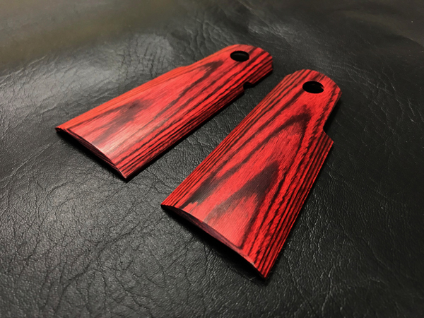 Wood Grip Hi-CAPA 5.1 / 4.3 (Smooth / Red)