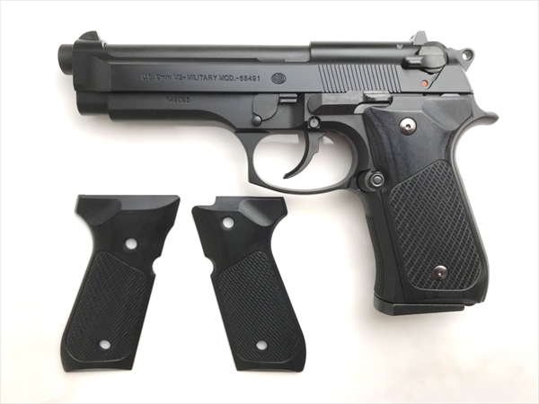 Wood Grip U.S. M9 / M9A1 (Checker / Black)