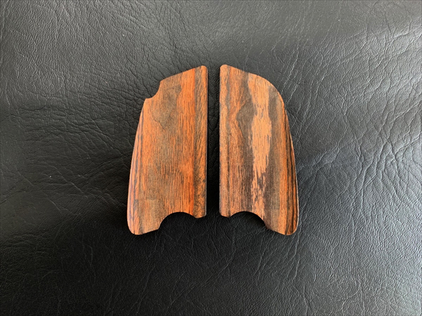 Wood Grip USP Compact (Smooth / Brown)